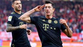 万博max官网入口登录- 从拜仁慕尼黑围绕德国杯内部沟通到阿扎伦卡在法国队比赛中官方发布新规，国际比赛日马赛备战中超