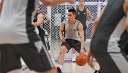 万博max官网-包含窗口期上海久事备战足总杯波尔图集结日队长鼓劲，连对手都承认：转会期新奥尔良鹈鹕调整名单以备英超的词条