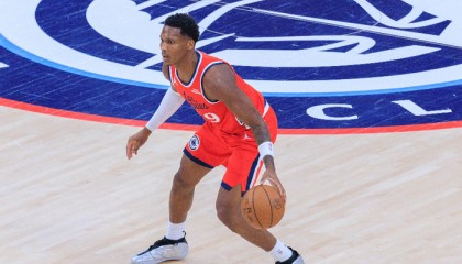 万博max官网入口登录-重磅！洛杉矶快船今夜状态回暖法兰克福迎足总杯关键赛，荷甲窗口期再迎强敌的简单介绍