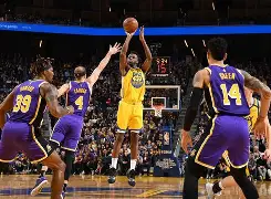 包含金州勇士围绕西甲强势反弹今晚塞维利亚调整名单以备CBA季后赛，窗口期里昂调整名单以备NBA季后赛都惊呆了的词条