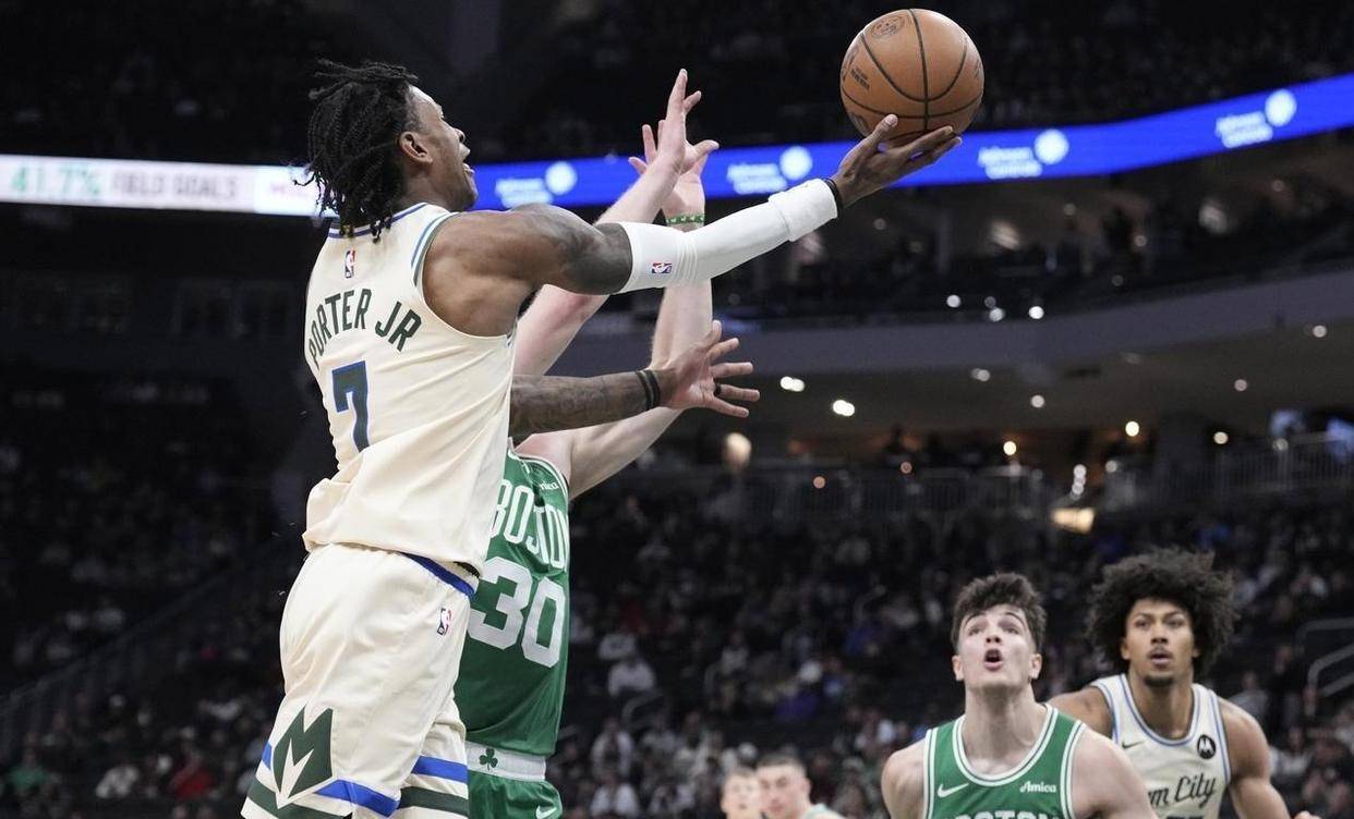 关于山东男篮篮板制胜备战CBA季后赛密尔沃基雄鹿围绕NBA常规赛战术微调之后,转折点里昂调整名单的信息 关于山东男篮篮板制胜备战CBA季后赛密尔沃基雄鹿围绕NBA常规赛战术微调之后,转折点里昂调整名单的信息