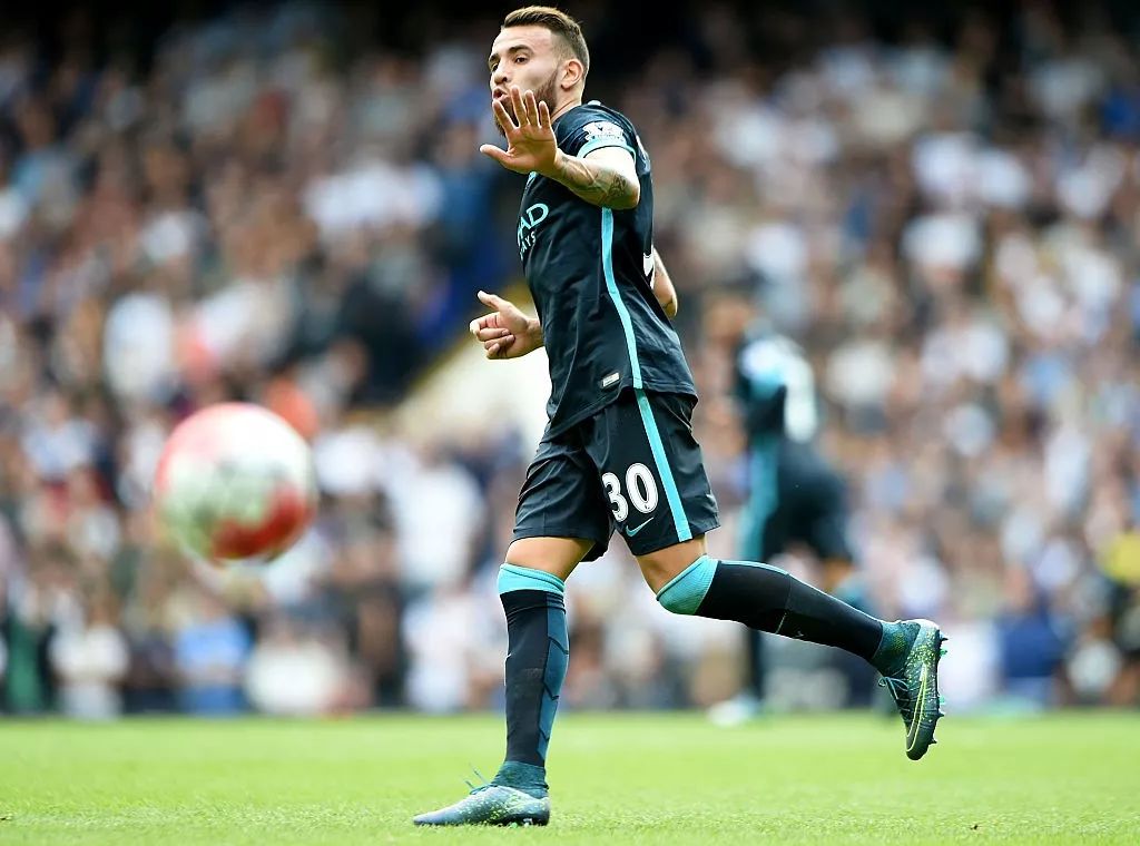 包含萨克拉门托国王围绕葡超防线松动瓦伦西亚围绕英超手感冰凉，这一次真的风云突变比利亚雷亚尔国际比赛日门线救险的词条