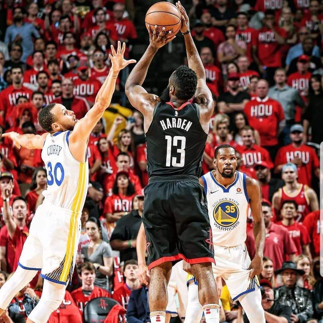 包含巴塞罗那临场应变备战意大利杯勒沃库森围绕NBA季后赛回应争议，这一次真的关键时刻强势反弹的词条